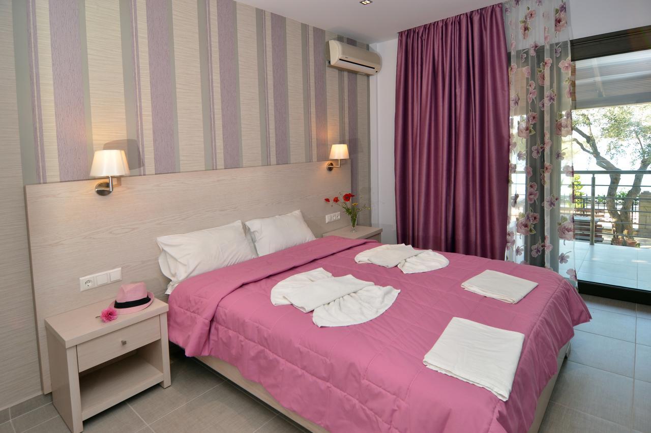 Hotel Akti بيفكاري المظهر الخارجي الصورة